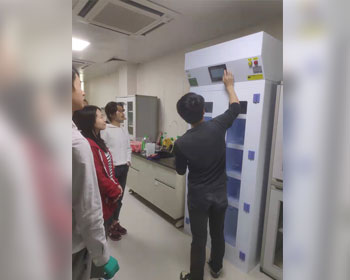 珠海格xx生物科技有限公司使用凈氣型儲藥柜案例